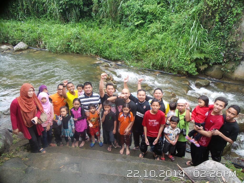 Villa Lopoh Waterfront Budget Chalets Hulu Langat Exterior foto